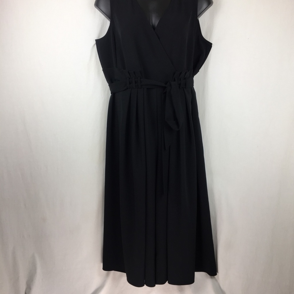 Lane Bryant Sleeveless Culotte Jumpsuit (107) B6